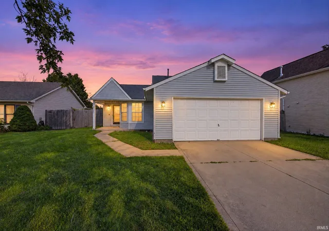 Manufactured home for sale at 7610 Saddlewood Dr, Fort Wayne, IN 46825 | MLS# 202637254