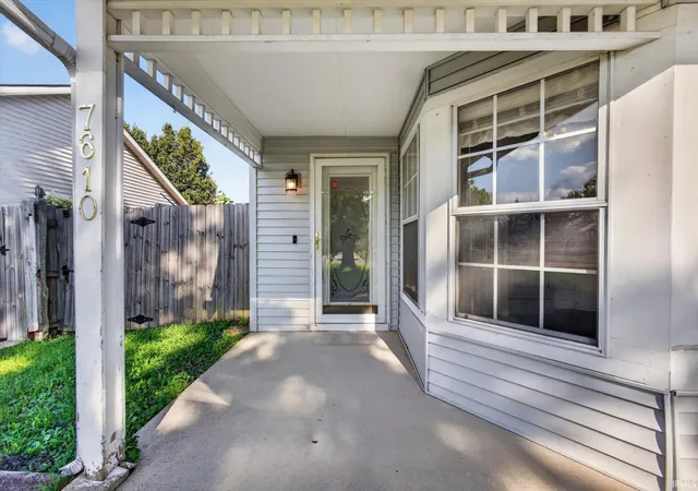 Photo 3 of Manufactured home for sale at 7610 Saddlewood Dr, Fort Wayne, IN 46825 | MLS# 202637254 | Listing updated on 2026-09-17