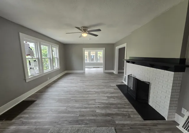 Photo 4 of Manufactured home for sale at 4010 S Harrison St, Fort Wayne, IN 46807 | MLS# 202637256 | Listing updated on 2026-09-19