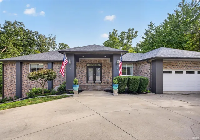 Photo 2 of Manufactured home for sale at 9960 S Saint Andrews Ct, Bloomington, IN 47401 | MLS# 202637260 | Listing updated on 2026-09-28