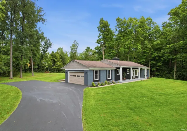 Photo 2 of Sale Pending at 9528 Saratoga Rd, Fort Wayne, IN 46804 | MLS# 202637265 | Listing updated on 2026-09-16