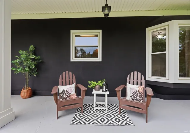 Photo 3 of Sale Pending at 9528 Saratoga Rd, Fort Wayne, IN 46804 | MLS# 202637265 | Listing updated on 2026-09-16