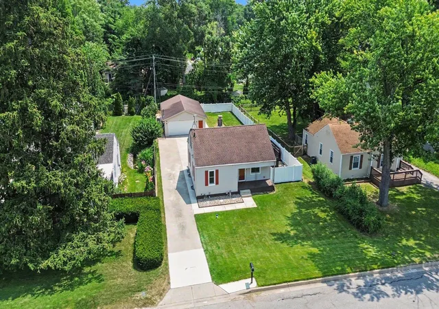 Photo 3 of Manufactured home for sale at 54218 N Ironwood Rd, South Bend, IN 46635 | MLS# 202637269 | Listing updated on 2026-10-22