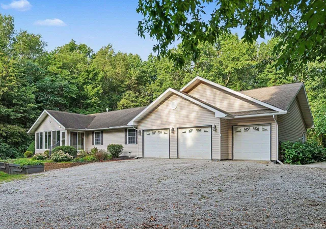 Photo 3 of Manufactured home for sale at 14603 Upas Rd, Culver, IN 46511 | MLS# 202637282 | Listing updated on 2026-09-10