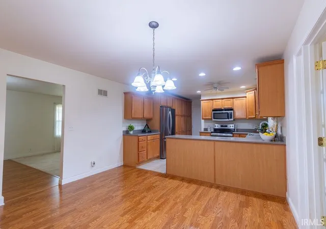 Photo 4 of Manufactured home for sale at 3700 Herndon Dr, Evansville, IN 47715 | MLS# 202637288 | Listing updated on 2026-09-13