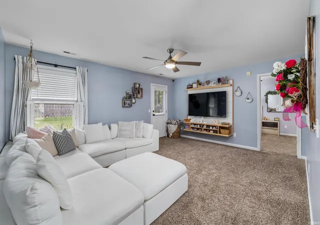 Photo 3 of Manufactured home for sale at 12021 Kimball Run, Fort Wayne, IN 46845 | MLS# 202637293 | Listing updated on 2026-09-17