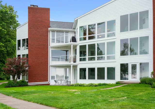 Photo 45 of Condo for sale at 10660 N Southshore Dr #D3, Syracuse, IN 46567 | MLS# 202637300 | Listing updated on 2026-09-10