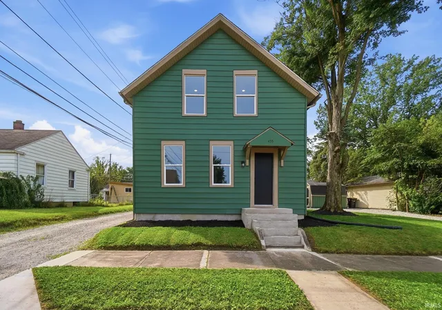 Manufactured home for sale at 455 W Maple Grv Ave, Fort Wayne, IN 46807 | MLS# 202637311
