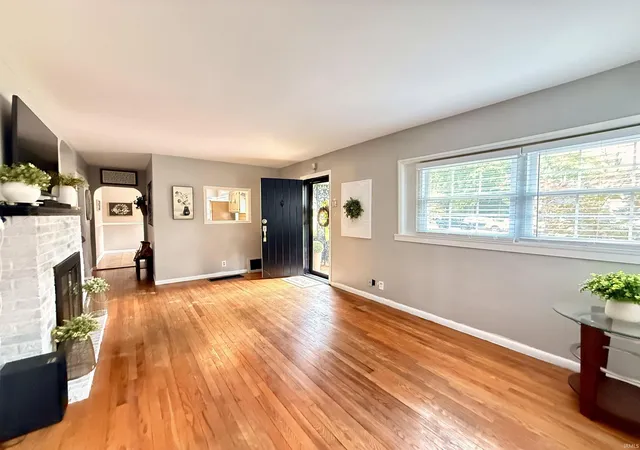 Photo 3 of Manufactured home for sale at 3300 W Michigan St, Evansville, IN 47712 | MLS# 202637315 | Listing updated on 2026-09-10