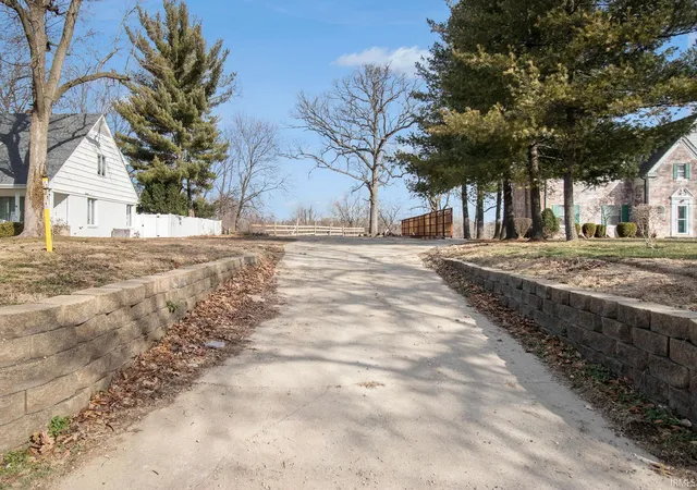 Photo 3 of Land for sale at 2526 Riviera Dr, Mishawaka, IN 46544 | MLS# 202637319 | Listing updated on 2026-09-10
