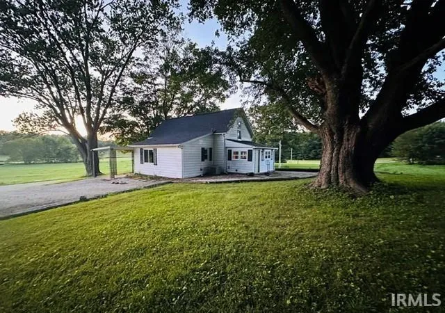 Photo 2 of Sale Pending at 663 N Hitchcock Rd, Salem, IN 47167 | MLS# 202637323 | Listing updated on 2026-09-15