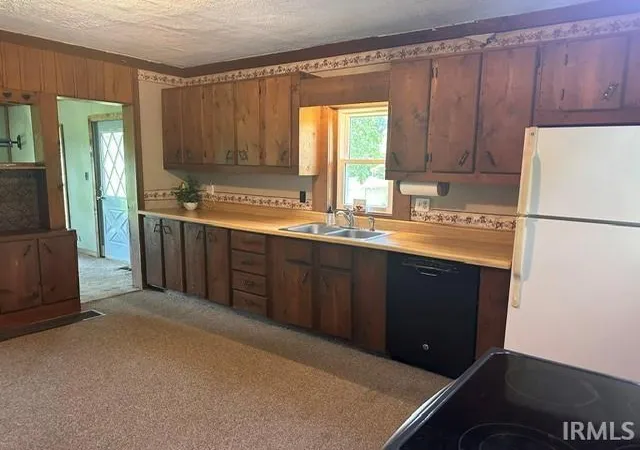 Photo 3 of Sale Pending at 663 N Hitchcock Rd, Salem, IN 47167 | MLS# 202637323 | Listing updated on 2026-09-15