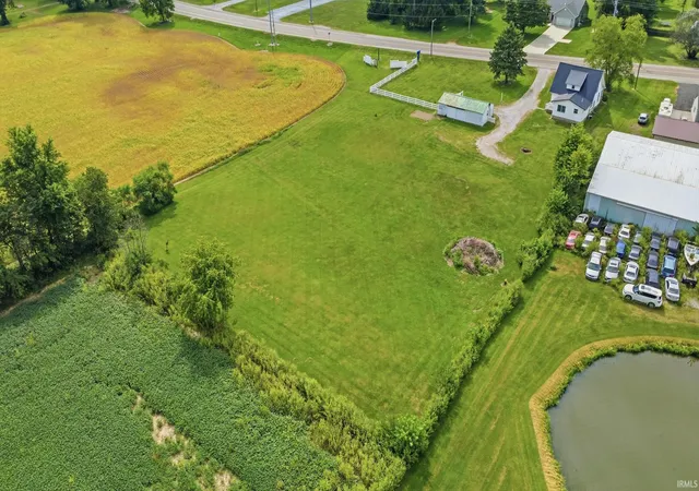 Photo 3 of Manufactured home for sale at 1528 Michigan Rd, Burlington, IN 46915 | MLS# 202637341 | Listing updated on 2026-09-21