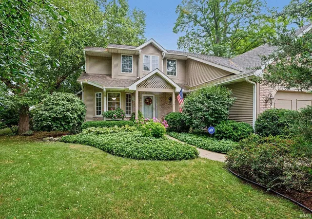 Photo 3 of Sale Pending at 53052 Fernwood Dr, South Bend, IN 46637 | MLS# 202637370 | Listing updated on 2026-09-16