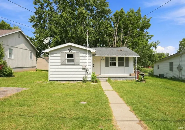 Photo 2 of Manufactured home for sale at 266 Sherman St, Wabash, IN 46992 | MLS# 202637377 | Listing updated on 2026-09-10