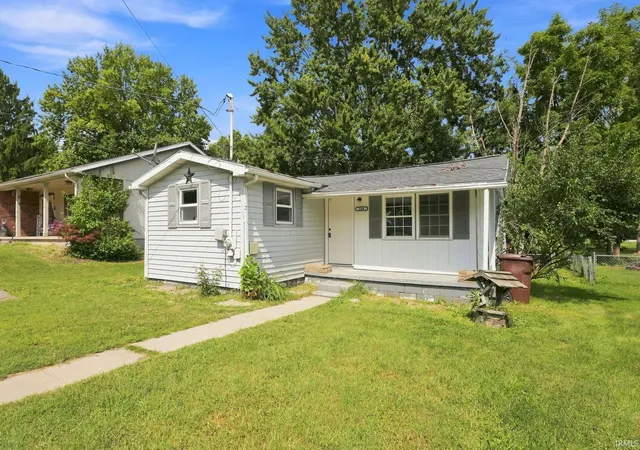 Photo 3 of Manufactured home for sale at 266 Sherman St, Wabash, IN 46992 | MLS# 202637377 | Listing updated on 2026-09-10