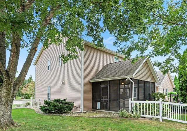 Photo 4 of Manufactured home for sale at 2508 Pin Oak St, Plymouth, IN 46563 | MLS# 202637379 | Listing updated on 2026-09-27