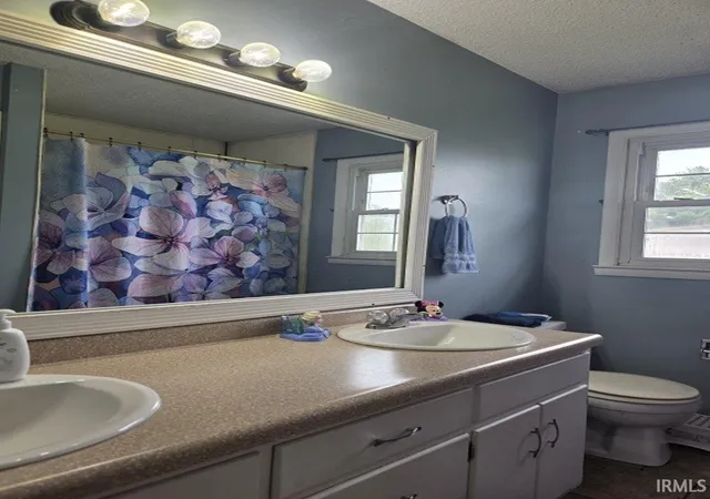 Photo 2 of Manufactured home for sale at 5265 E 300 South, Columbia City, IN 46725 | MLS# 202637405 | Listing updated on 2026-09-15