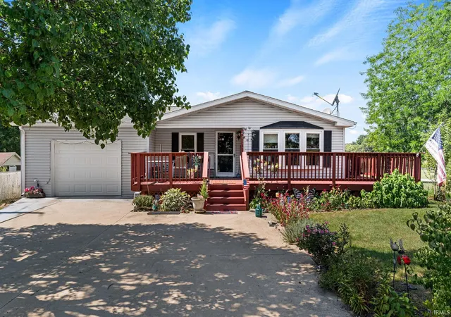 Photo 1 of Manufactured home for sale at 6631 N 570 West, Winamac, IN 46996 | MLS# 202637411 | Listing updated on 2026-09-10