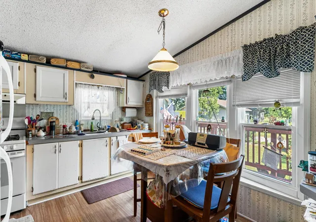 Photo 4 of Manufactured home for sale at 6631 N 570 West, Winamac, IN 46996 | MLS# 202637411 | Listing updated on 2026-09-10