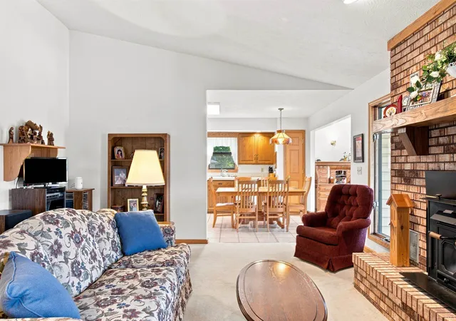 Photo 4 of Sale Pending at 95 E Co Rd 180 N, Frankfort, IN 46041 | MLS# 202637415 | Listing updated on 2026-09-15