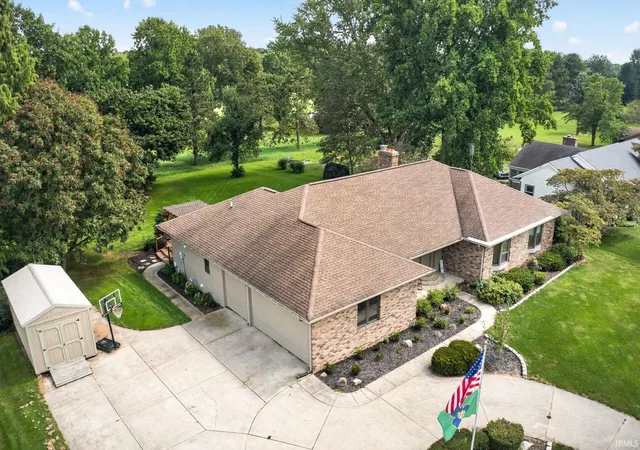 Photo 3 of Manufactured home for sale at 56680 County Rd 19, Bristol, IN 46507 | MLS# 202637417 | Listing updated on 2026-09-10