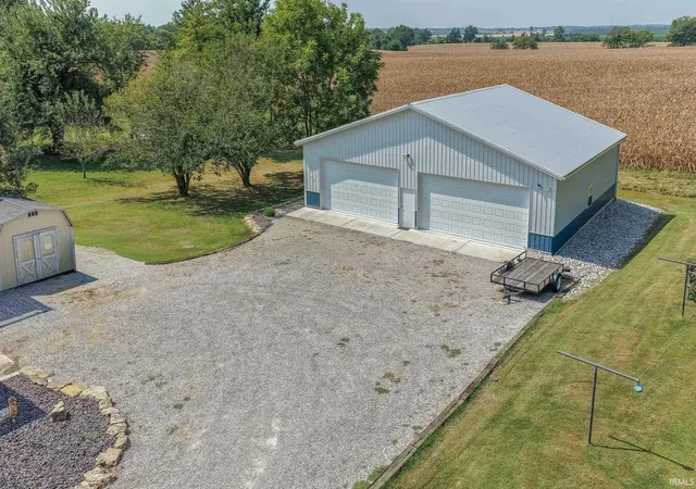 Photo 3 of Manufactured home for sale at 4255 N Blackford Rd, Mount Vernon, IN 47620 | MLS# 202637423 | Listing updated on 2026-09-11