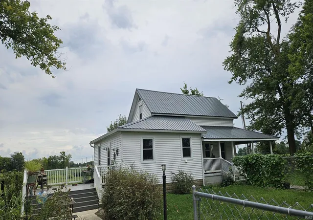 Photo 3 of Sale Pending at 5089 SE State Rd 116, Bluffton, IN 46714 | MLS# 202637429 | Listing updated on 2026-09-19
