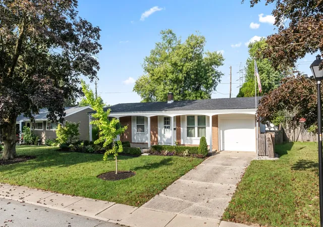 Photo 2 of Sale Pending at 4024 Mound Pass, Fort Wayne, IN 46809 | MLS# 202637432 | Listing updated on 2026-09-15