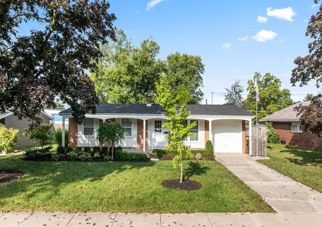 Photo 3 of Sale Pending at 4024 Mound Pass, Fort Wayne, IN 46809 | MLS# 202637432 | Listing updated on 2026-09-15