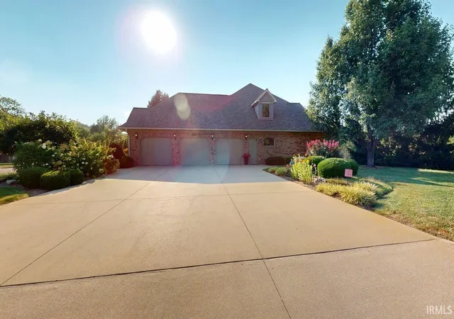 Photo 2 of Sale Pending at 1530 W 15th Street, Jasper, IN 47546 | MLS# 202637435 | Listing updated on 2026-09-12