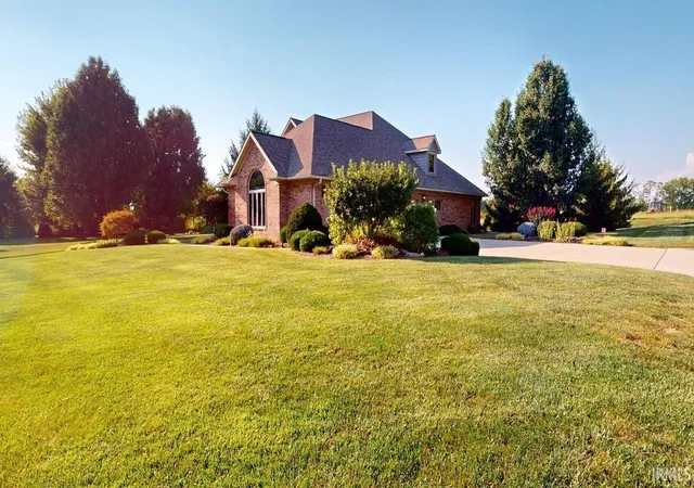 Photo 3 of Sale Pending at 1530 W 15th Street, Jasper, IN 47546 | MLS# 202637435 | Listing updated on 2026-09-12