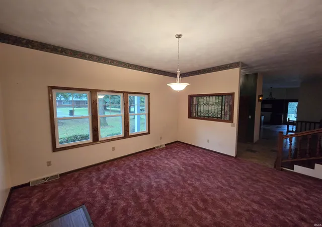 Photo 3 of Manufactured home for sale at 3311 E Warren Cir, Vincennes, IN 47591 | MLS# 202637440 | Listing updated on 2026-09-10