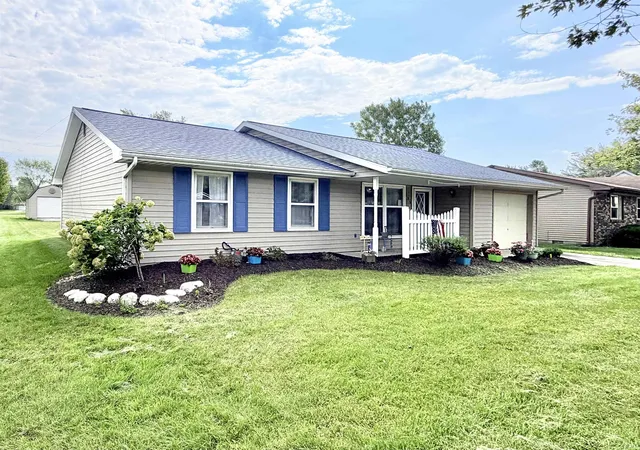 Photo 3 of Manufactured home for sale at 122 Selkirk Ln, Decatur, IN 46733 | MLS# 202637441 | Listing updated on 2026-09-15