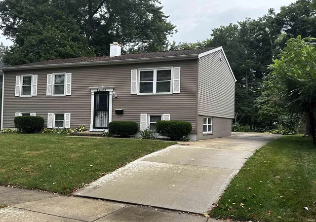 Photo 1 of Manufactured home for sale at 2505 Oswego Ln, Lafayette, IN 47909 | MLS# 202637444 | Listing updated on 2026-09-10