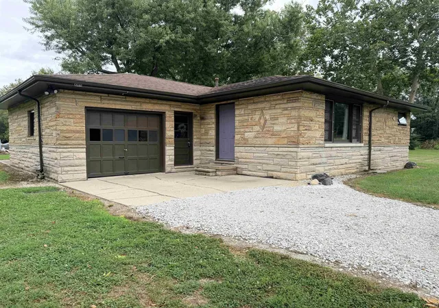 Manufactured home for sale at 6113 S Jay St, Marion, IN 46953 | MLS# 202637446