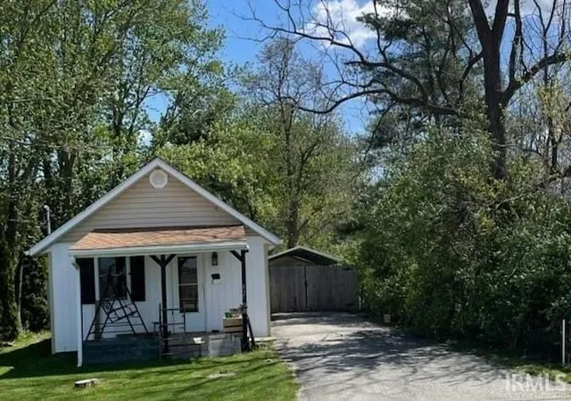 Photo 1 of Manufactured home for sale at 12500 S County Rd 700 E, Losantville, IN 47354 | MLS# 202637461 | Listing updated on 2026-09-15