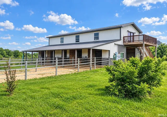 Manufactured home for sale at 3338 W County Rd 25 N, Petersburg, IN 47567 | MLS# 202637463