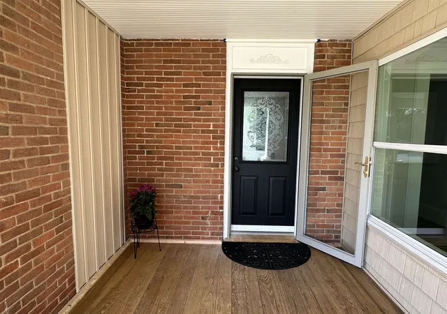 Photo 4 of Manufactured home for sale at 406 W Toledo St, Fremont, IN 46737 | MLS# 202637465 | Listing updated on 2026-09-11
