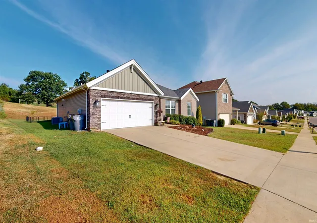 Photo 2 of Manufactured home for sale at 5328 Cameo Dr, Evansville, IN 47711 | MLS# 202637466 | Listing updated on 2026-09-15