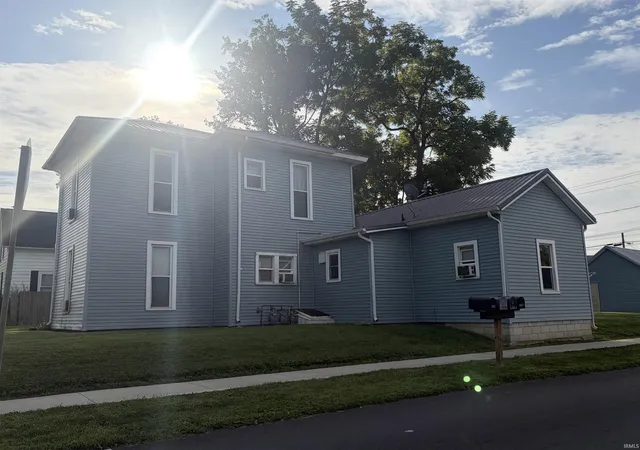 Photo 2 of Sale Pending at 321 W Arch St, Portland, IN 47371 | MLS# 202637470 | Listing updated on 2026-09-16
