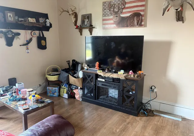 Photo 3 of Sale Pending at 321 W Arch St, Portland, IN 47371 | MLS# 202637470 | Listing updated on 2026-09-16
