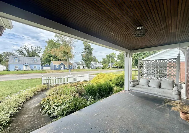Photo 2 of Sale Pending at 2901 Bellemeade Ave, Evansville, IN 47714 | MLS# 202637472 | Listing updated on 2026-09-16