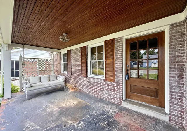 Photo 3 of Sale Pending at 2901 Bellemeade Ave, Evansville, IN 47714 | MLS# 202637472 | Listing updated on 2026-09-16