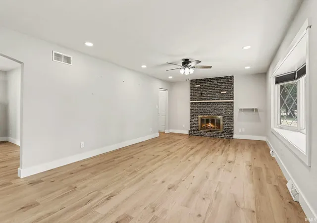 Photo 4 of Manufactured home for sale at 12339 Ashland St, Granger, IN 46530 | MLS# 202637474 | Listing updated on 2026-09-11