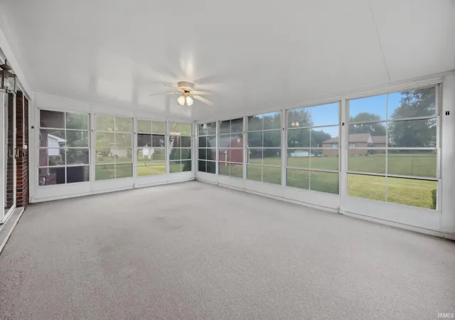 Photo 3 of Manufactured home for sale at 372 E Sunset Dr, Huntingburg, IN 47542 | MLS# 202637475 | Listing updated on 2026-09-17