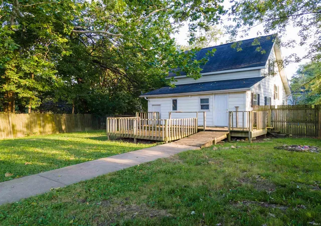 Photo 1 of Manufactured home for sale at 533 E Bradford St, Marion, IN 46952 | MLS# 202637476 | Listing updated on 2026-09-11