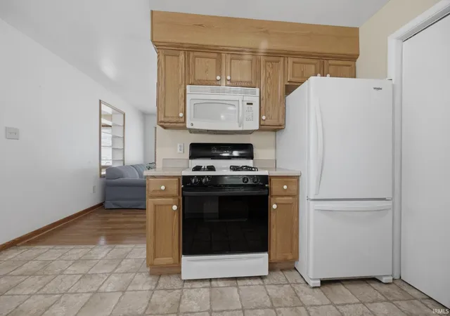 Photo 3 of Manufactured home for sale at 106 E Oak St, Dale, IN 47523 | MLS# 202637479 | Listing updated on 2026-09-11