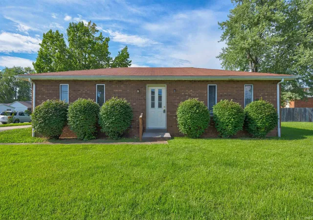 Photo 1 of Manufactured home for sale at 2102 Tell St, Tell City, IN 47586 | MLS# 202637482 | Listing updated on 2026-09-11