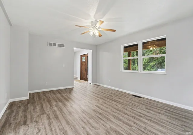 Photo 3 of Manufactured home for sale at 51249 Courtyard Ln, Elkhart, IN 46514 | MLS# 202637487 | Listing updated on 2026-09-11